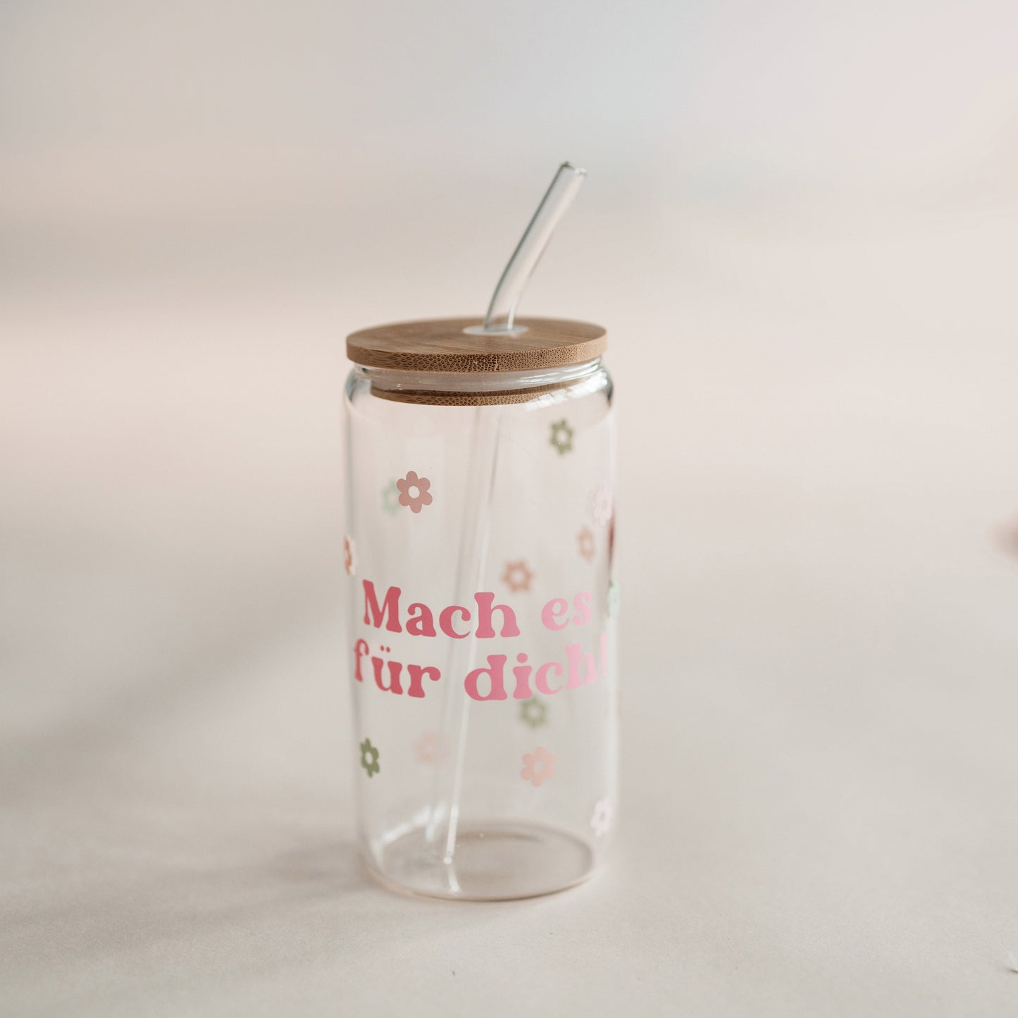 Personalisierbares Glas mit Blumen & Wunschtext