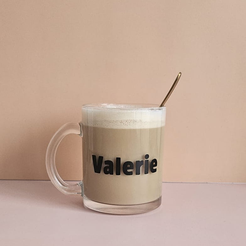 Personalisierte Glastasse mit Namen