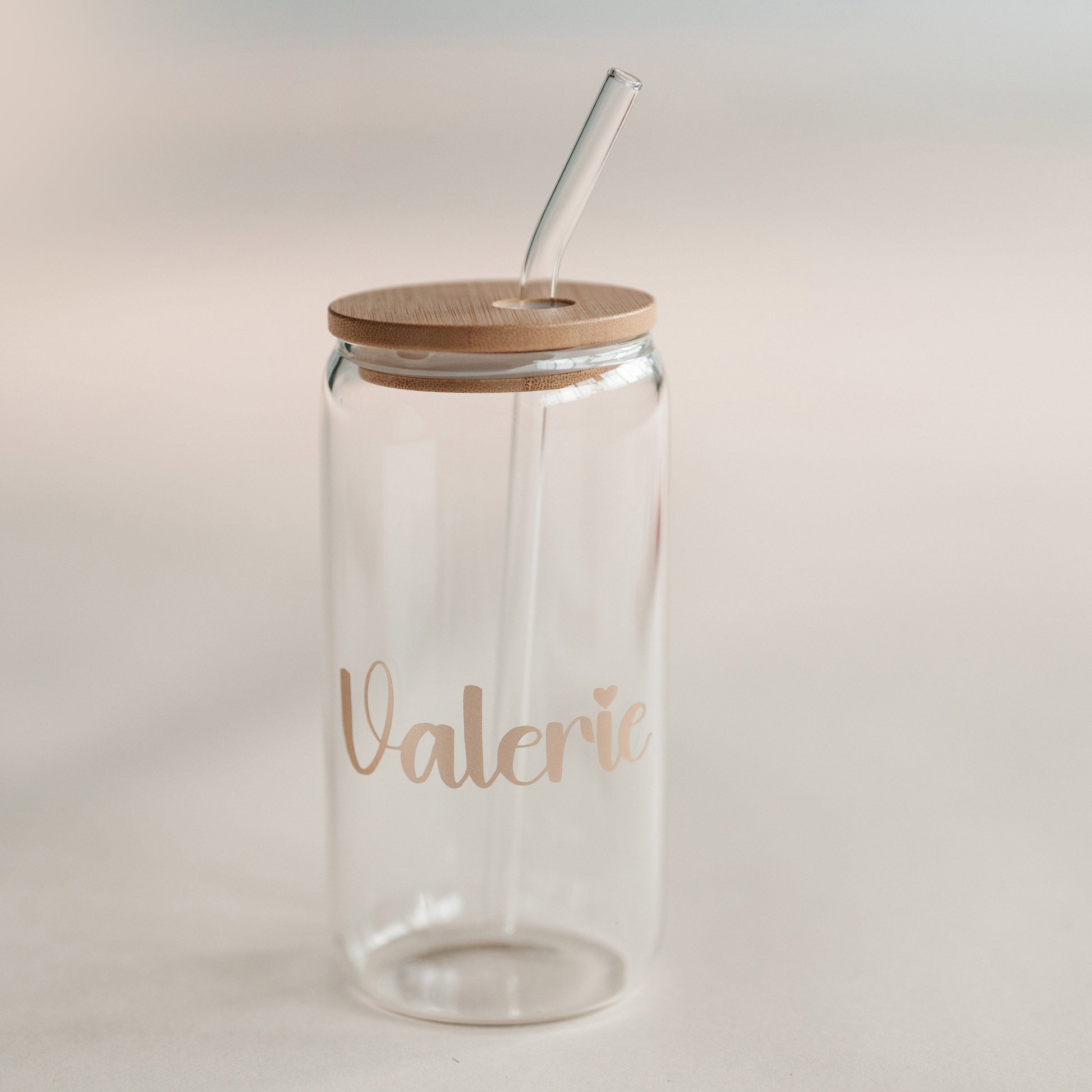 Personalisiertes Trinkglas. Perfekte Geschenkidee