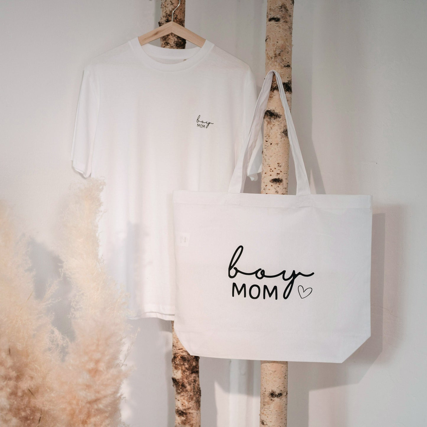 Boy Mom Bundle mit T-Shirt aus Bio-Baumwolle und Shopper – das perfekte Set für jede stolze Mama