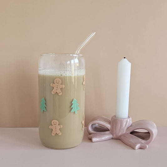 Trinkglas mit Gingerbread und Tannenbaum All-Over Design, Bambusdeckel & Glasstrohhalm – weihnachtliches Glas