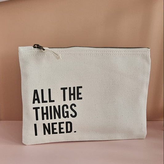 All the Things I Need Kulturbeutel M, handgemacht, stylisch, ca. 1 L, perfekt für Kosmetik, Pflegeprodukte oder kleine Essentials unterwegs.