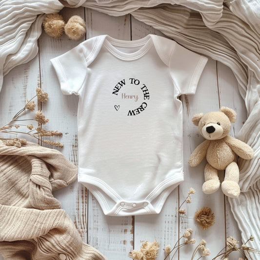 Personalisierter Babybody – mit Namen, Datum oder Wunschtext