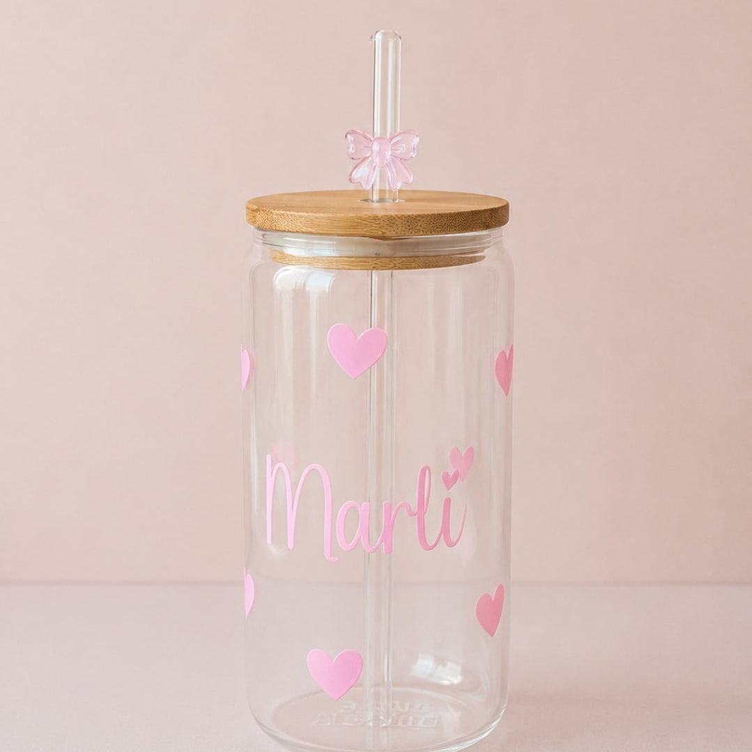 Personalisiertes Iced Coffee Glas mit Herzen