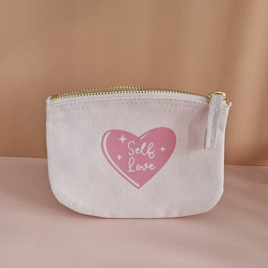 Self Love Täschchen aus Bio-Baumwolle, 0,25 L, zartes Rosa, ideal für Lippenbalsam, Haargummis oder kleine Alltagsutensilien.